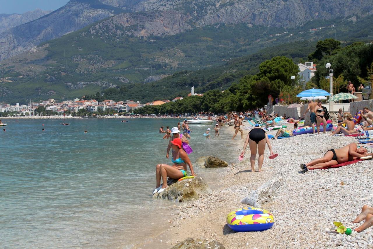 Apartments And Rooms With Parking Space Tucepi, Makarska - 6901 Экстерьер фото