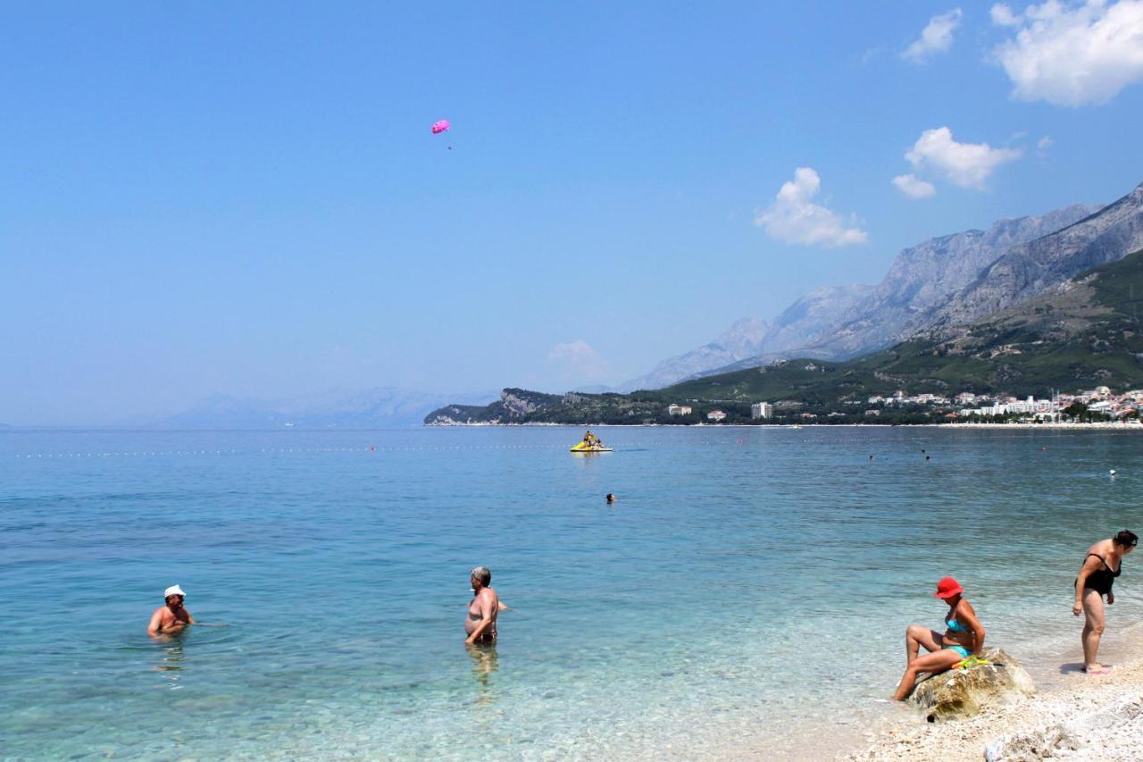 Apartments And Rooms With Parking Space Tucepi, Makarska - 6901 Экстерьер фото