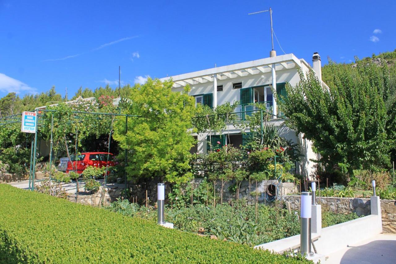 Apartments And Rooms With Parking Space Tucepi, Makarska - 6901 Экстерьер фото