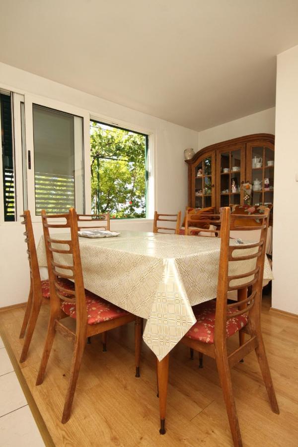 Apartments And Rooms With Parking Space Tucepi, Makarska - 6901 Экстерьер фото