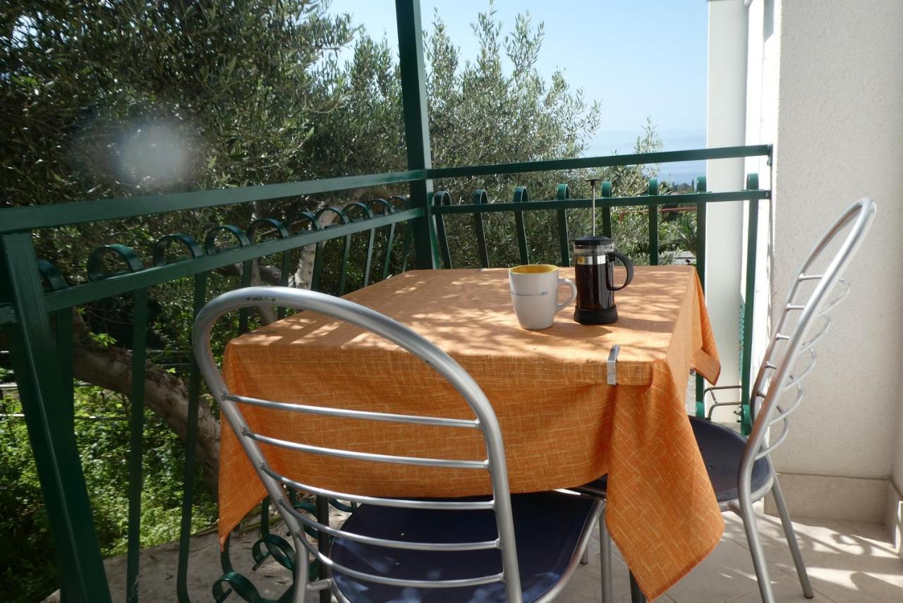 Apartments And Rooms With Parking Space Tucepi, Makarska - 6901 Экстерьер фото