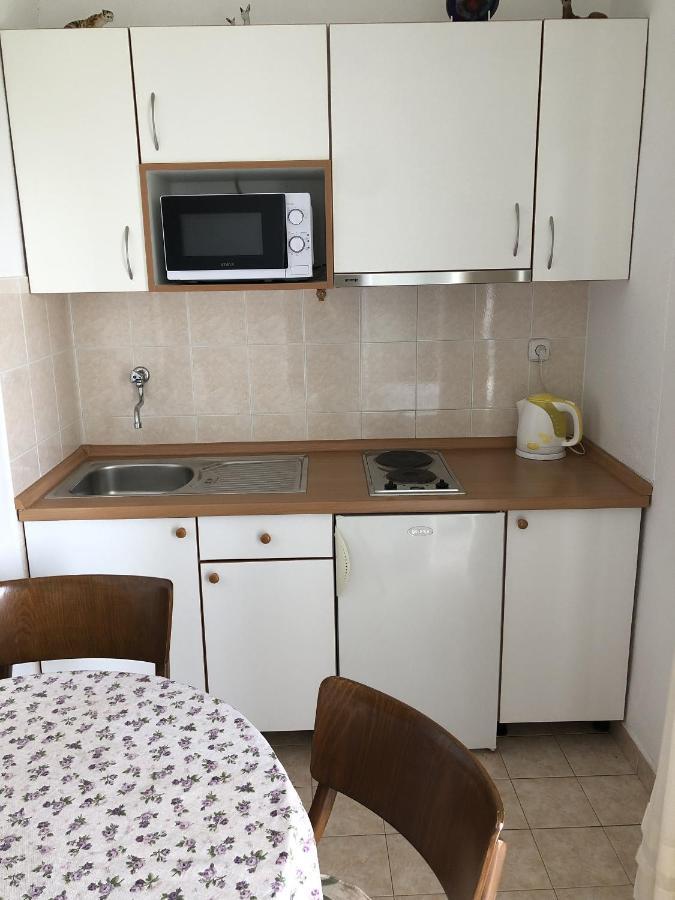 Apartments And Rooms With Parking Space Tucepi, Makarska - 6901 Экстерьер фото