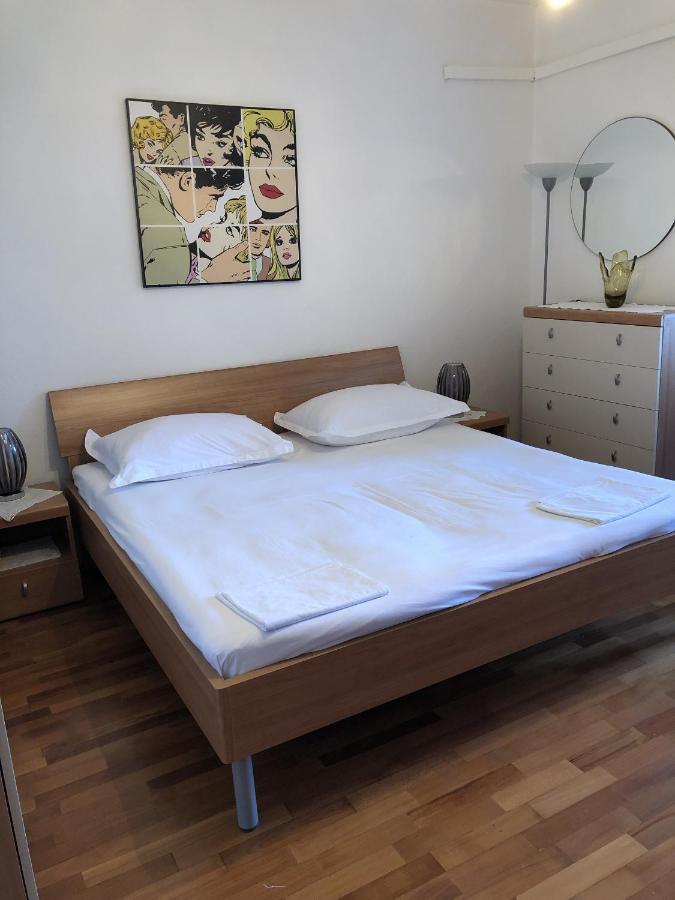 Apartments And Rooms With Parking Space Tucepi, Makarska - 6901 Экстерьер фото