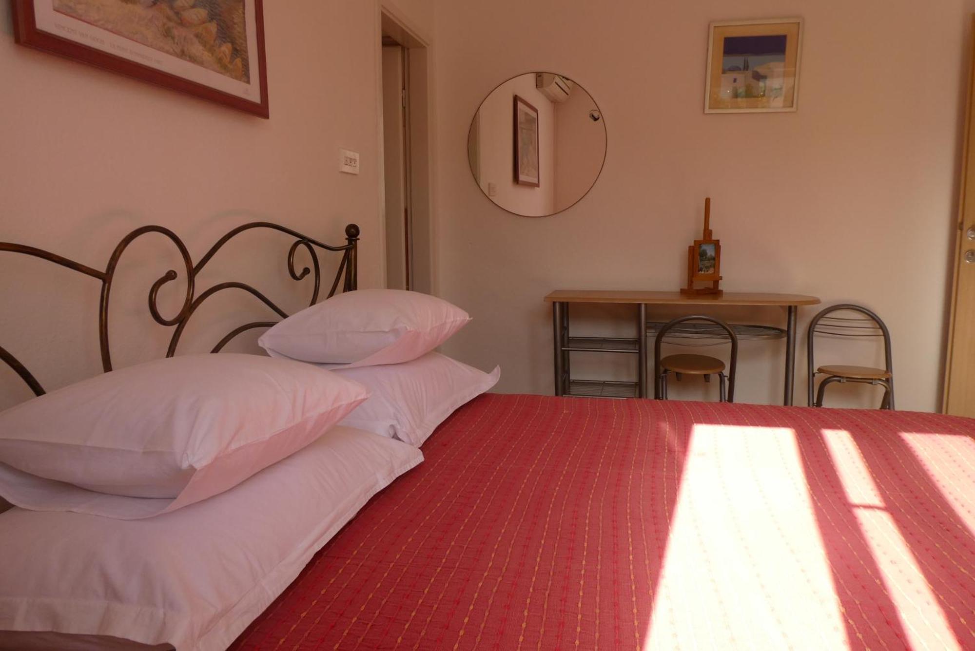 Apartments And Rooms With Parking Space Tucepi, Makarska - 6901 Номер фото