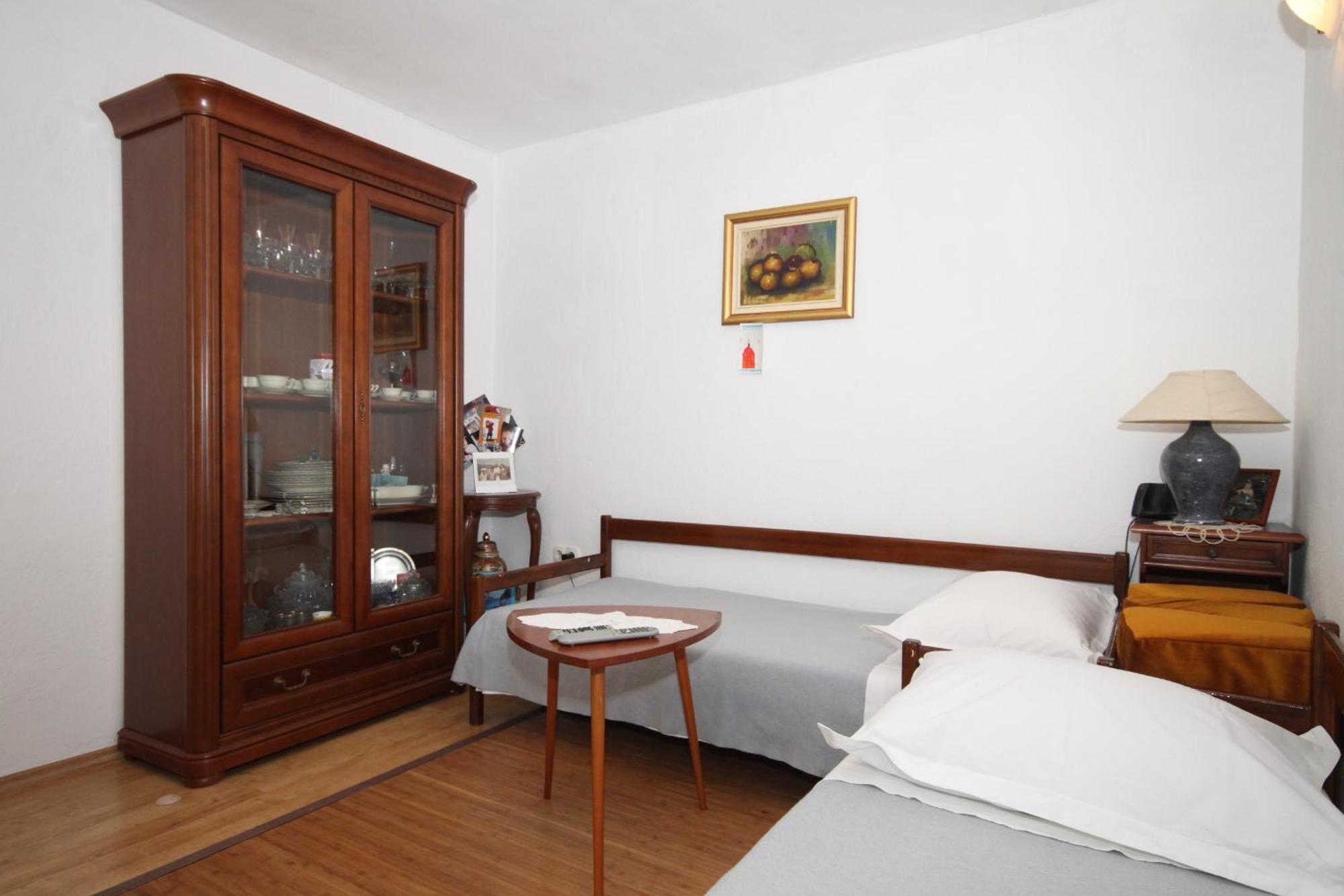 Apartments And Rooms With Parking Space Tucepi, Makarska - 6901 Номер фото